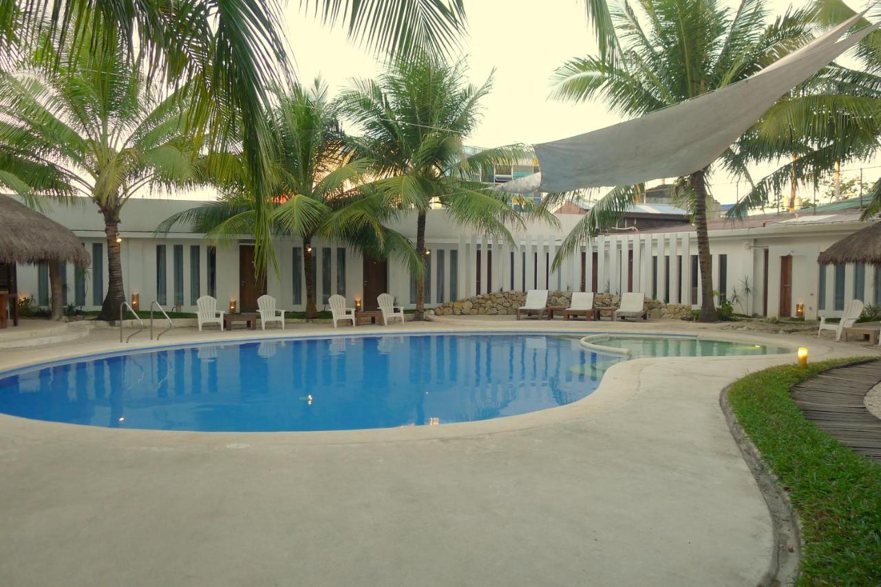Urban Sands Hotel Iloilo Zewnętrze zdjęcie