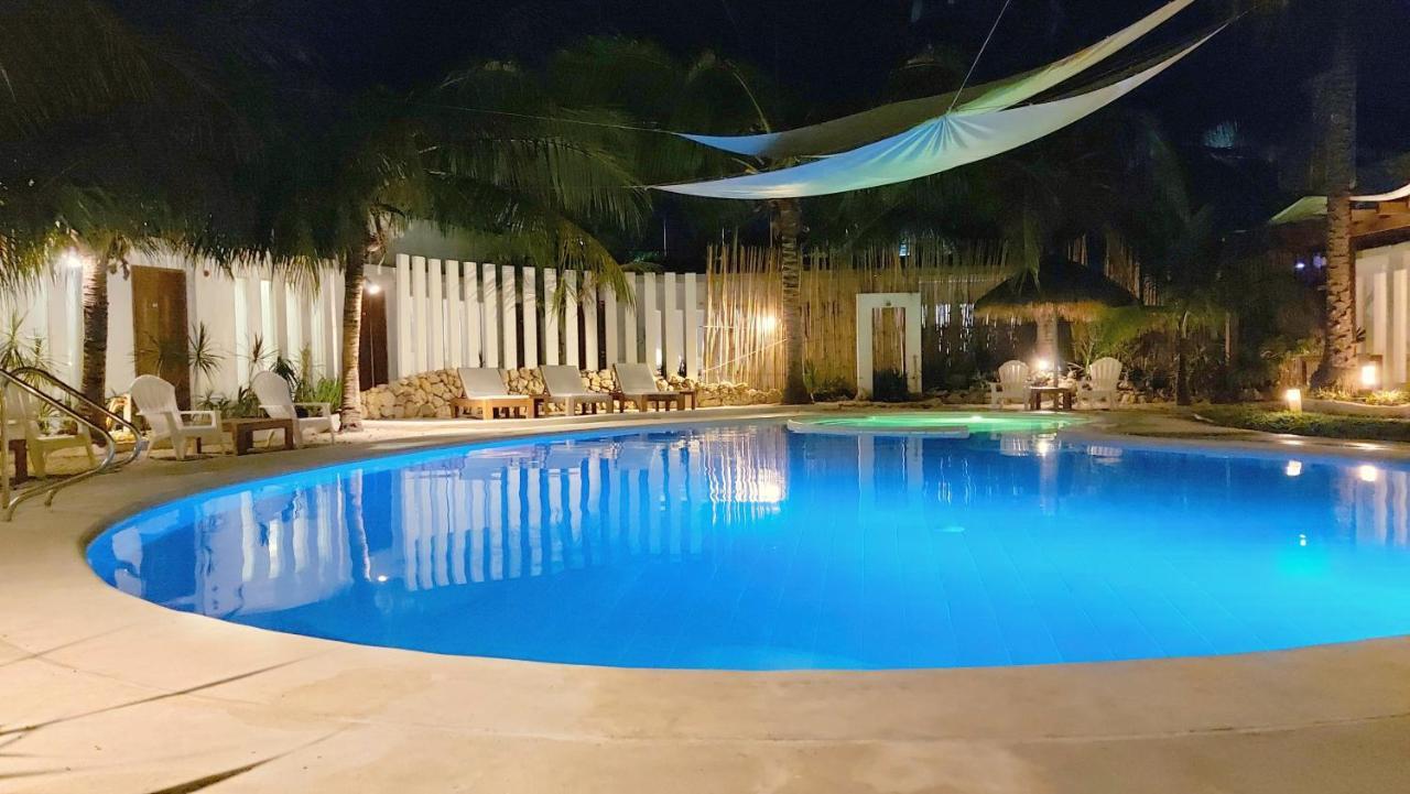 Urban Sands Hotel Iloilo Zewnętrze zdjęcie