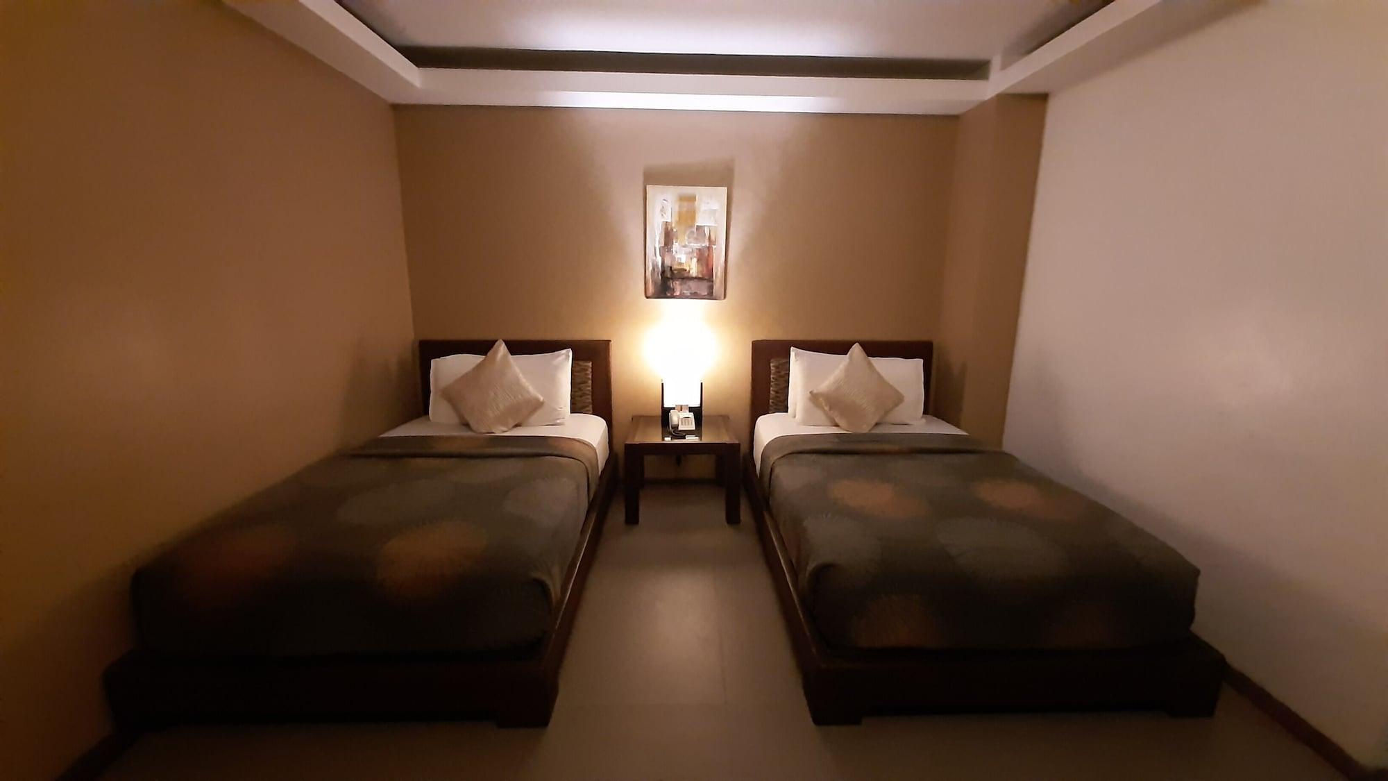Urban Sands Hotel Iloilo Zewnętrze zdjęcie